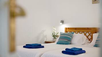 1 dormitori, planxa i posts de planxar, wifi gratuïta i roba de llit