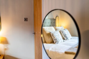 2 chambres, fer et planche Ă repasser, accĂšs Internet