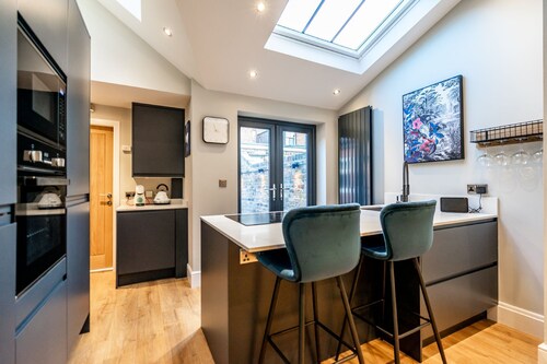 Maggie's Place -  a family break that sleeps 5 guests  in 2 bedrooms