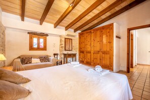 2 chambres, Wi-Fi gratuit, draps fournis