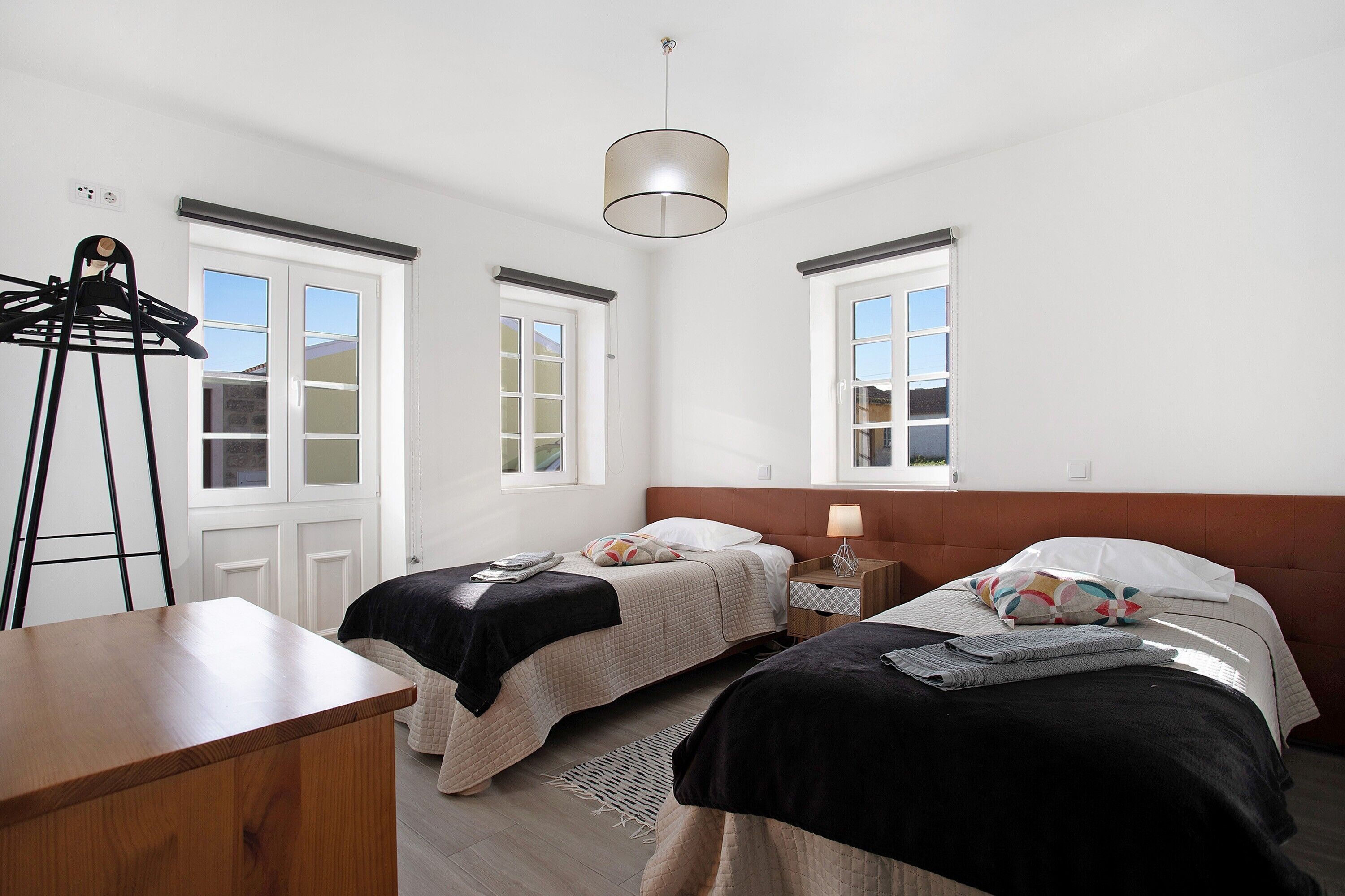 3 bedrooms, iron/ironing board, free WiFi, bed sheets