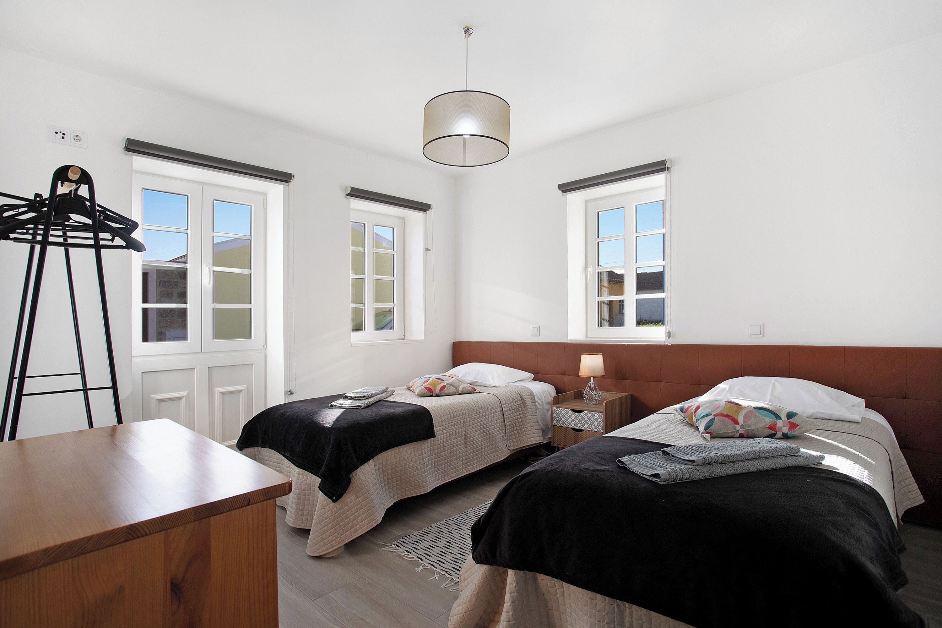 3 makuuhuonetta, silitysrauta/-lauta, ilmainen Wi-Fi, vuodevaatteet