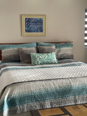 3 bedrooms, free WiFi, bed sheets, wheelchair access