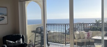 Stay. Play. Wine. Dine. In luxury oceanview paradise!