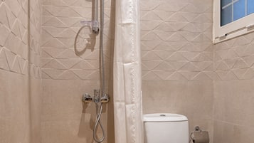 Standard Studio | Bathroom | Shower, rainfall showerhead, slippers, bidet