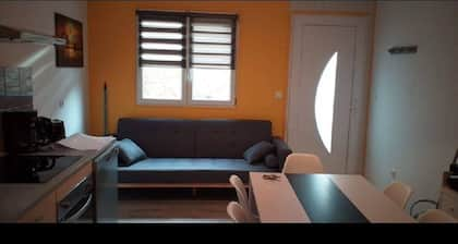 La Riviera - Lovely and spacious studio apartment