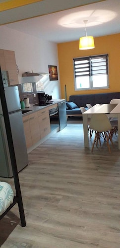 La Riviera - Lovely and spacious studio apartment