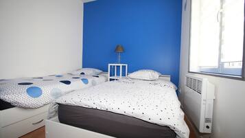 3 bedrooms, iron/ironing board, Internet, bed sheets