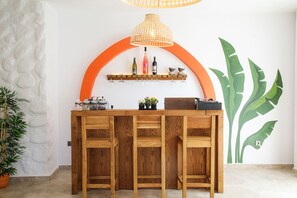 Bar (in der Unterkunft)