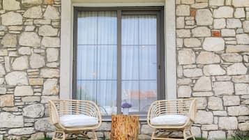 Habitación Deluxe doble, 1 cama de matrimonio, en la zona del jardín | Sábanas italianas Frette y ropa de cama de alta calidad