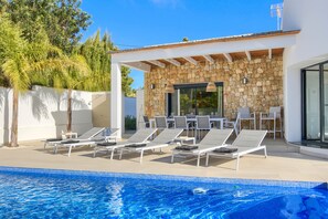 Pool - Modern and nice villa  with private pool in Benissa, Costa Blanca, Spain for 6 persons (Benissa)