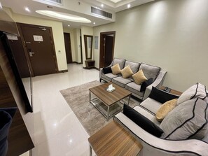 ทีวีจอแอลอีดี 55 นิ้ว พร้อมช่องดาวเทียม, ทีวี, เตาผิง