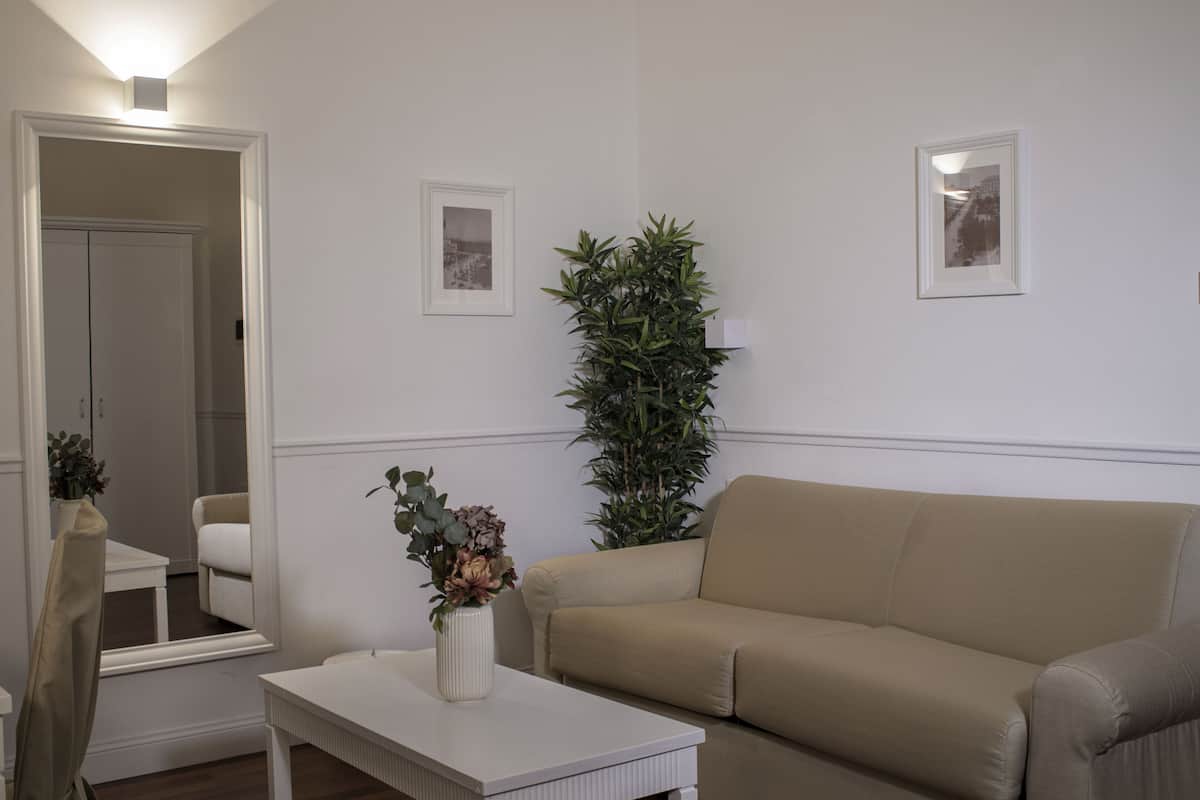 Familiekamer | 1 slaapkamer, hypoallergeen beddengoed, donzen dekbedden, een minibar
