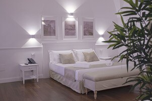 防过敏的被褥、羽绒被、迷你吧、客房内保险箱