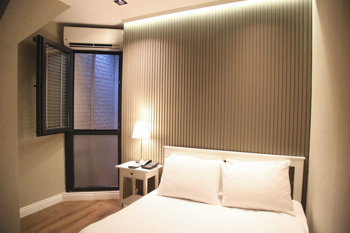 Basic Room