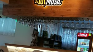 Bar (på overnatningsstedet)