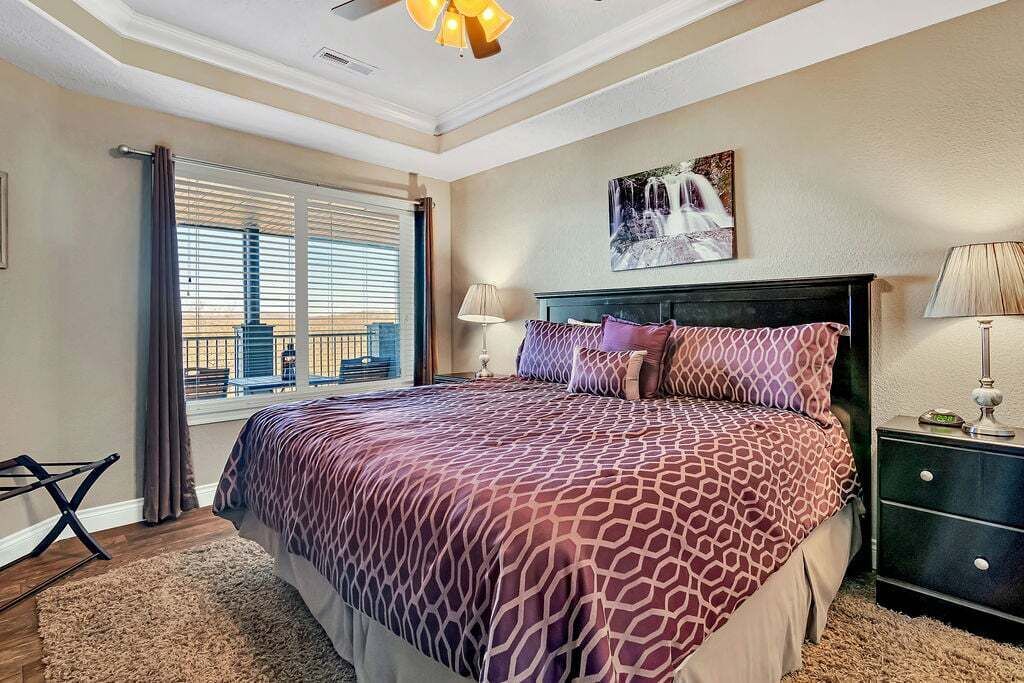 3 bedrooms, WiFi, bed sheets