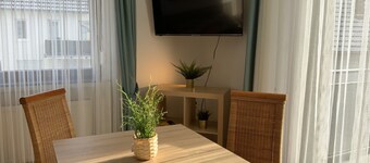 Fitter's room with shared bathroom "Katharina 13" with balcony