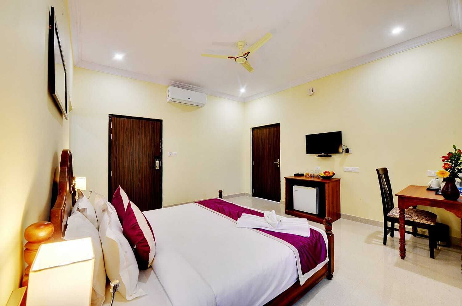 Habitación tradicional, 1 habitación, vista al jardín | Sábanas de algodón egipcio y ropa de cama de alta calidad 