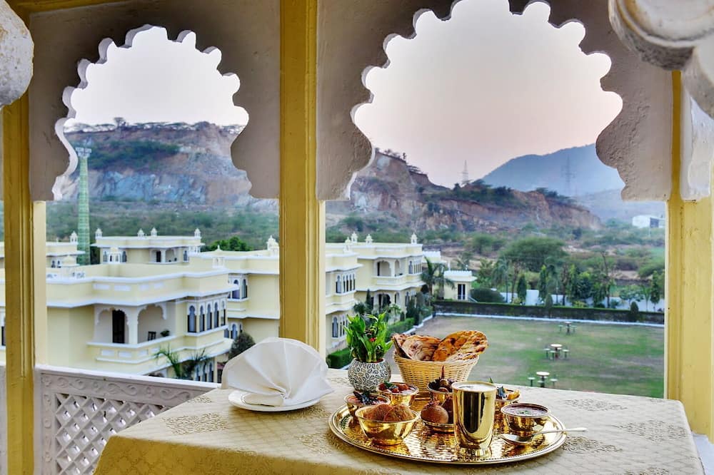 Padmini Bagh Resort - Chirwa