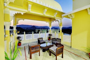 Quarto presidencial (Maharani Padmini Suite) | Terraço/pátio