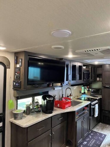 Graham Pet Friendly Route 66 @ The Mistletoe Farm