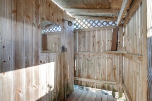 Sauna - Family Friendly with Gameroom! Outdoor swings and more! (Navarre)