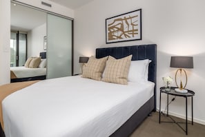 1 chambre, fer et planche à repasser, Wi-Fi, draps fournis