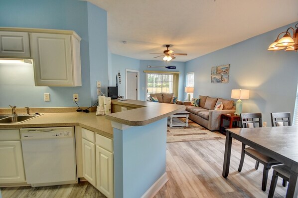 Condo, 3 Bedrooms | Private kitchen | Fridge, oven, coffee/tea maker, toaster - 5001 Harvest Drive #103 3 Bedroom Condo by Redawning (Myrtle Beach)