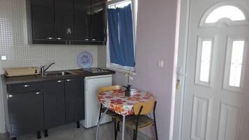 Kühlschrank, Herdplatte