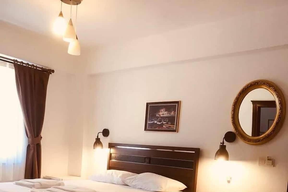 2 habitaciones, wifi gratis y ropa de cama