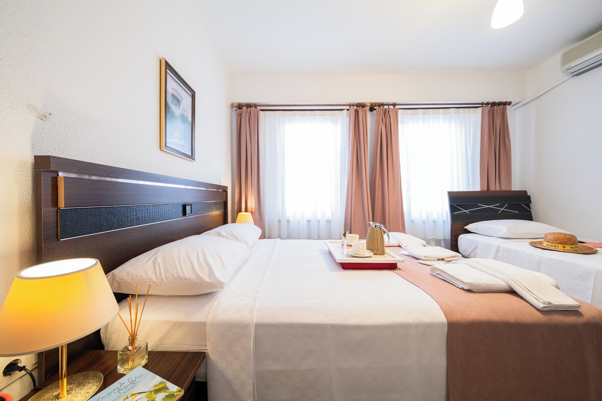 deluxe room, multiple beds | free wifi, bed sheets