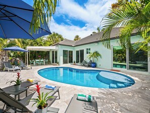 Beheizter Pool