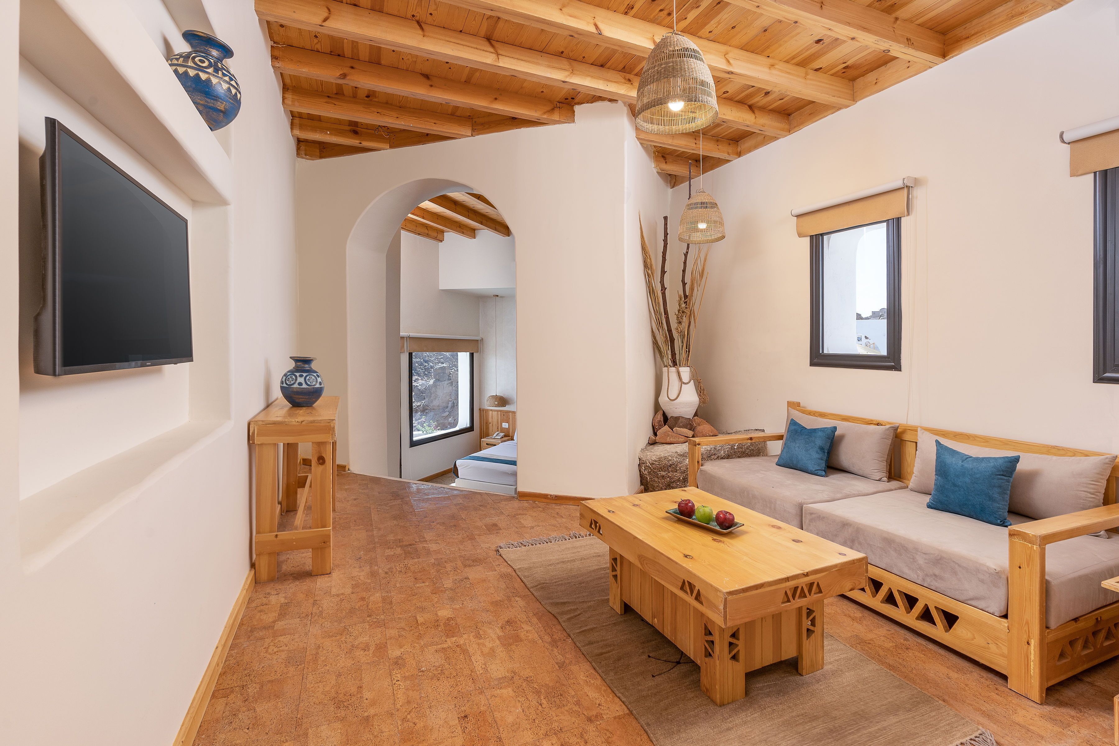 junior studio suite | 1 bedroom, tempur-pedic beds, minibar, in-room safe