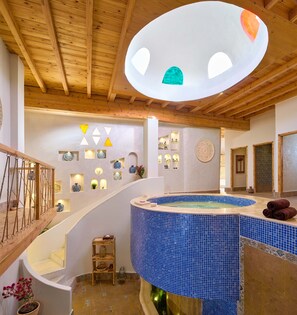 Sale per trattamenti di coppia, sauna, vasca idromassaggio, bagno turco