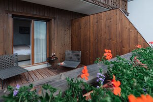 Panoramic Double Room, 1 King Bed, Balcony, Mountain View | Terrace/patio