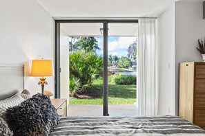 1 bedroom, desk, iron/ironing board, free WiFi - Golf, Sun & Beaches - Meadows in Sarasota by RVA (Sarasota)