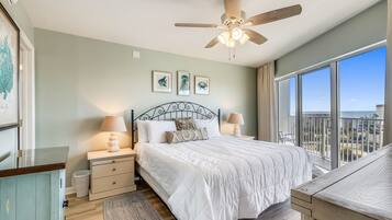 2 slaapkamers, een strijkplank/strijkijzer, gratis wifi, beddengoed