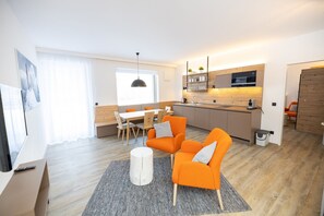 Appartement Comfort für 4-5 Personen | Zona de estar | Televisión LED de 45 pulgadas con canales por satélite, una televisión