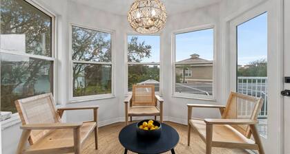 Beach Home: Heated Pool, Game Room, Spa, Sleeps 12