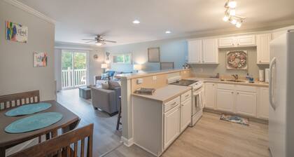 BEACH PLEASE │ 2BR/2BA w/ 2 K in the heart of OKI!