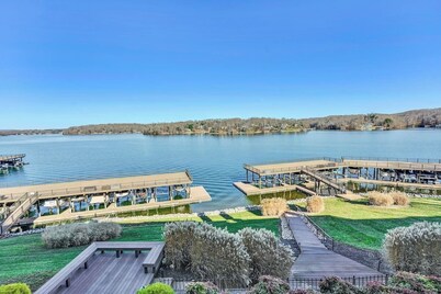 Lake View - Smith Mountain Lake