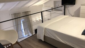 1 多间卧室、旅行婴儿床、WiFi