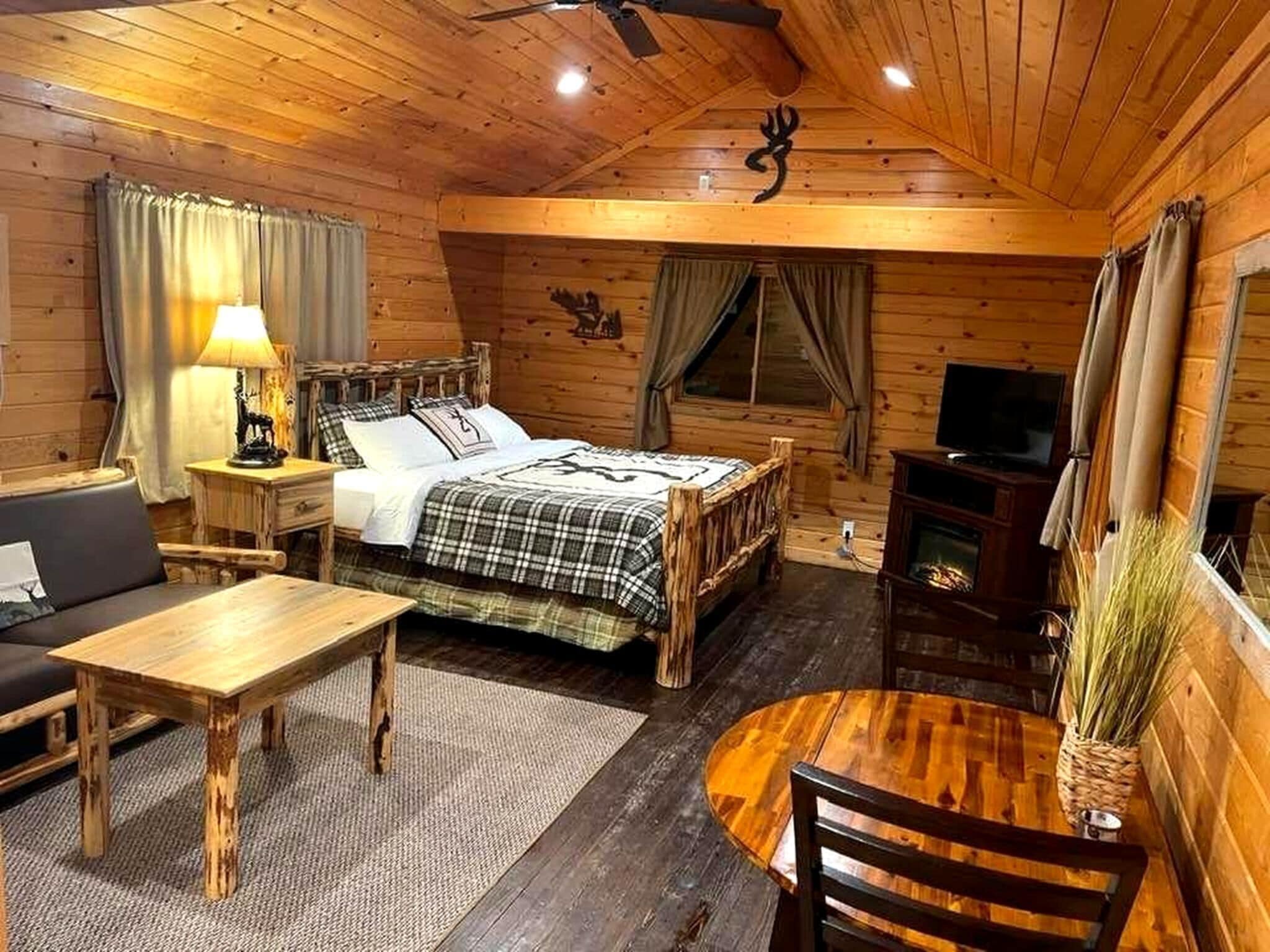 Deluxe Single Room, Mountain View | Bộ trải giường 