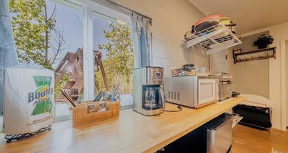 Studio Cottage near Bryce Canyon and Zions National Parks