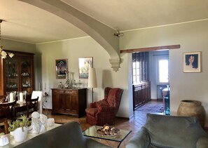 Interior - Villa Il Bocatino with private pool near Tuscany (Citerna)