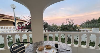 Vacation home in Oliva on the Costa Blanca, 10 minutes' walk from the sea.