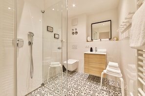 Hair dryer, towels - AlpenLiebe - The vacation apartment to relax, discover, play and enjoy. (Garmisch-Partenkirchen)