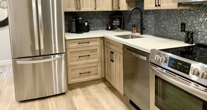 BRAND NEW LOWER LEVEL APARTMENT-CENTRAL TO EVERYTHING