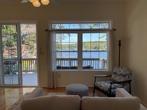 Smart TV, fireplace - Discover tranquility near Calvert Cliffs (Saint Leonard)